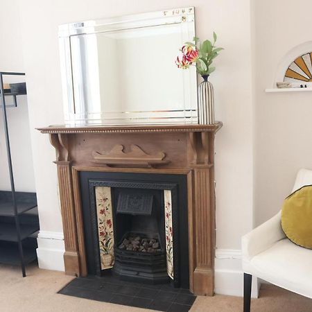 Inviting You To Your Home From Home 10 Minutes From Stratford Westfield Londen Buitenkant foto