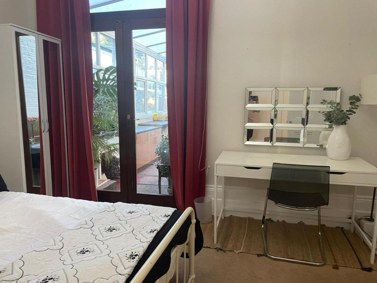 Inviting You To Your Home From Home 10 Minutes From Stratford Westfield Londen Buitenkant foto